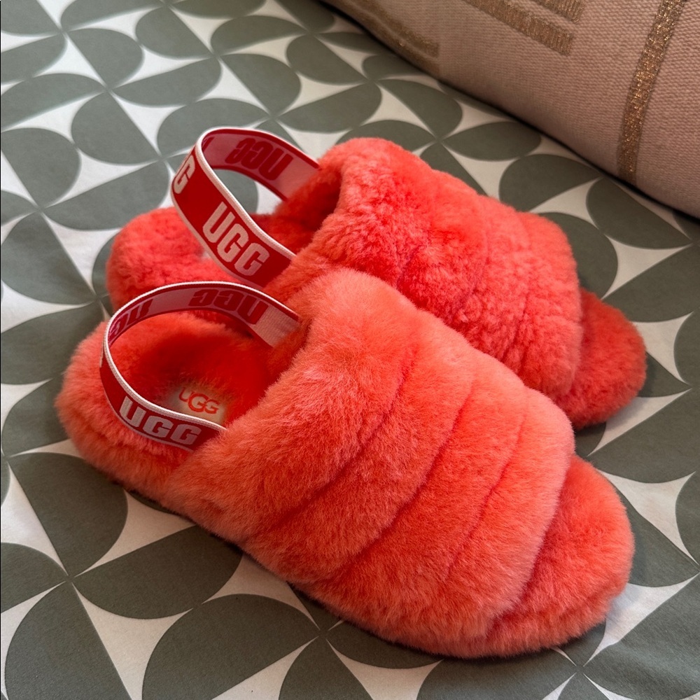 UGG Women's Fluff Yeah slide slipper - Picture 2 of 5